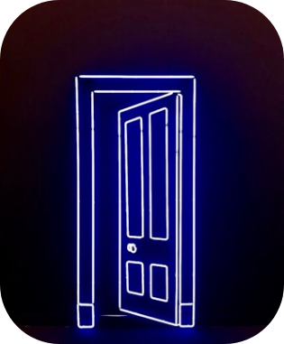 led neonová světla použita jako dekorace nebo reklama znázorňující dveře